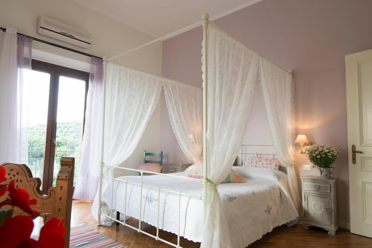 Al Pino B&B Grottaferrata Ngoại thất bức ảnh